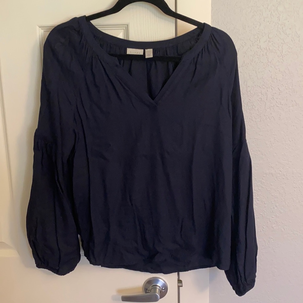 Hinge Long Sleeve Blowse